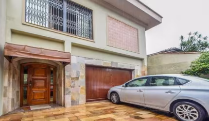 Casa com 3 quartos à venda na Avenida João Peixoto Viegas, 710, Interlagos, São Paulo por R$ 896.000