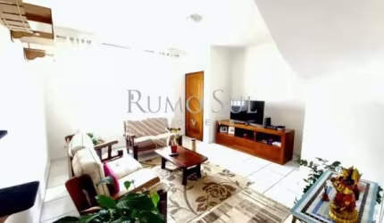 Casa com 3 quartos à venda na Rua Orlando Pinto Ribeiro, 475, Campo Grande, São Paulo por R$ 750.000
