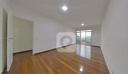 Apartamento 104m²,  3 quartos  e 2 vagas