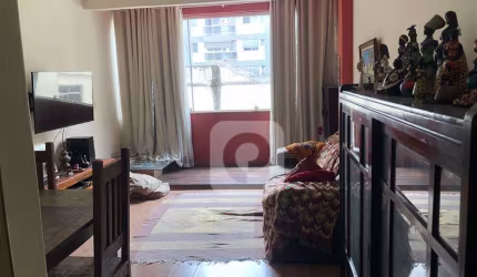 Sala , três quartos , com suíte junto a Saens Peña