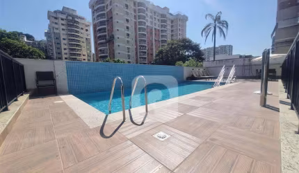 Cobertura duplex, prédio novíssimo, 3 qts, suite, piscina, terraço, metrô Uruguai!
