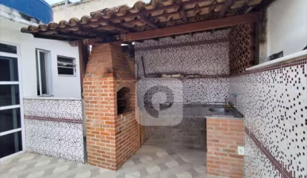 Casa de vila no melhor ponto de Vila Isabel, 3 quartos, vaga e terraço com Churrrasqueira