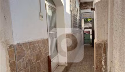 Casa espaçosa na Tijuca, perfeita para investidores!