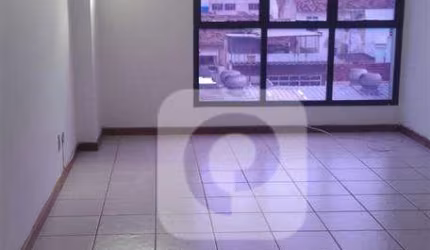 Sala comercial junto a Vinte oito de Setembro, excelente localização e pronta .