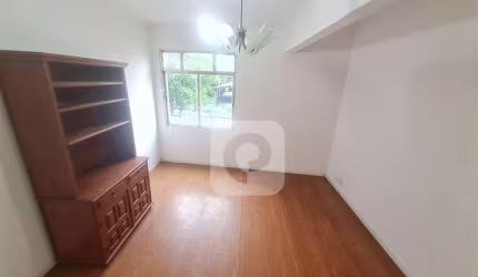 Apartamento aconchegante e pronto para morar junto Metrô !