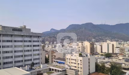 Tijuca  - 78m² - 2 Quartos - 1 Suíte - 1 Vaga - Lazer Completo - Pronto para Morar