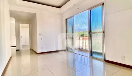 Rocha. Cobertura duplex com boa área externa e 2 vagas escrituradas. Nada à fazer.