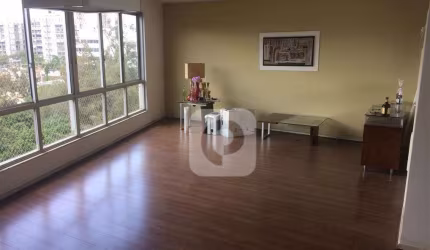 Apartamento com 3 Quartos à venda, 125m², 2 vagas - Tijuca