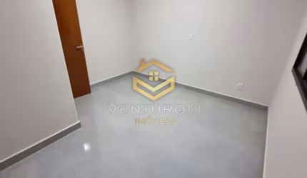 Ampla casa com 3 quartos, suíte, garagem para 3 carros e quintal espaçoso !