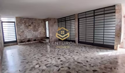 Casa ampla para locação residencial ou comercial (escritórios diversos)