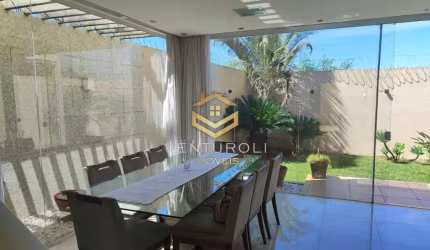 Belíssima Casa Assobradada
