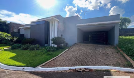 Casa com 2 dormitórios à venda, 489 m² por R$ 1.290.000,00 - Jardim Itatiaia 2 - Londrina/PR