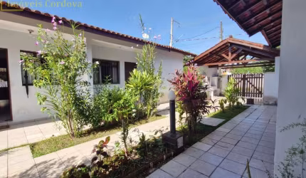 Casa com 2 quartos à venda no Centro, Bertioga , 66 m2 por R$ 360.000