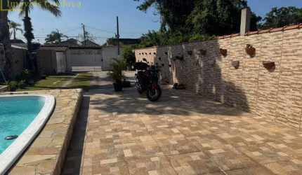 Casa com 2 quartos à venda em Boraceia, Bertioga  por R$ 560.000