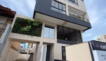 Apartamento NOVO - 3 suítes - á 350m da Praia de Mariscal