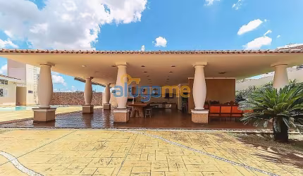 Casa no Mançor Daud com 4 quartos, 3 suítes, 10 vagas e piscina com espaço de festas.