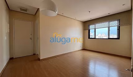Apartamento na Boa Vista com 2 dormitórios (1 suíte), 1 vaga, portaria e elevador.
