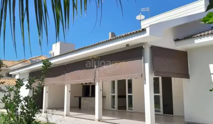 Casa alto padrão no Parque Comendador João Amendola
