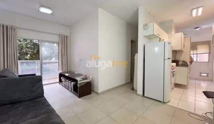 Apartamento no condomínio Vitória São Judas com 02 dormitórios com armário embutido, sacada e 01 vaga.