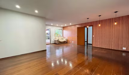 Apartamento no condomínio San Diego, na Vila Redentora, com 04 dormitórios (01 suíte) e 01 vaga, com 198 m².
