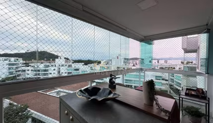 Apartamento com 3 dormitórios à venda, 113 m² por R$ 2.100.000,00 - Jurerê - Florianópolis/SC