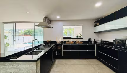 Casa com 3 dormitórios à venda, 412 m² por R$ 7.200.000,00 - Jurerê Internacional - Florianópolis/SC