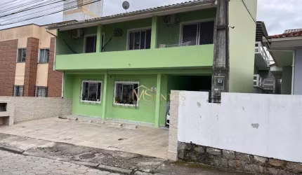 Pousada com 15 dormitórios à venda, 400 m² por R$ 2.500.000 - Pantanal - Florianópolis/SC