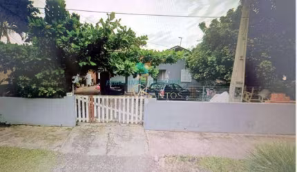 Casa com 3 dormitórios à venda, 108 m² por R$ 800.000,00 - Daniela - Florianópolis/SC