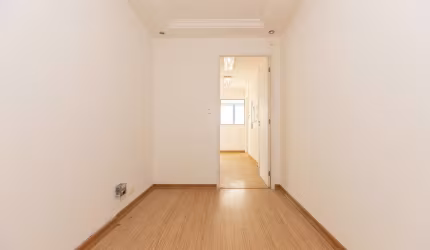 Agradável conjunto comercial para venda, 122m²
