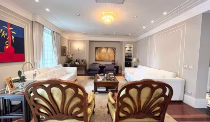 Confortável duplex para venda com 4 quartos, sendo 4 suítes, 548m²