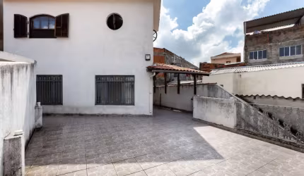 Excelente casa tipo para venda com 2 quartos, 207m²