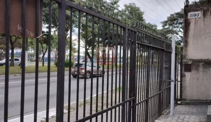 Casa Comercial para locação em Jardim Três Marias  -  São Paulo