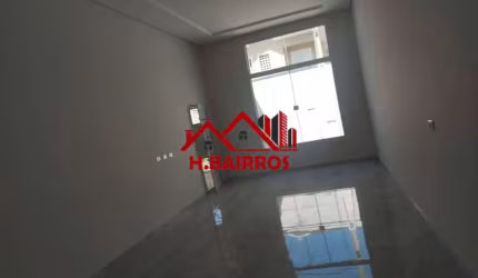 VENDE CASA COM 3 DORMITÓRIOS, NO VILLA BRANCA