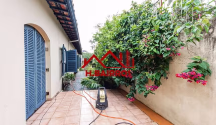 Casa Térrea com 04 Dormitórios à VENDA jardim Apolo - SJCampos