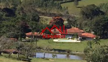 Fazenda à Venda com 130 Alqueires em Guaratinguetá