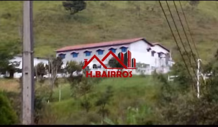 VENDE BELISSÍMA CHÁCARA E MONTEIRO LOBATO - SP