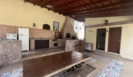 Casa para Locação em Cajamar, Polvilho, 4 dormitórios, 1 suíte, 6 banheiros, 10 vagas