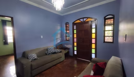 Casa para Venda em Contagem, Riacho Das Pedras, 4 dormitórios, 2 banheiros, 4 vagas