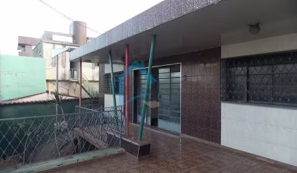 Casa para Venda em Contagem, Eldorado, 4 dormitórios, 1 suíte, 3 banheiros, 2 vagas