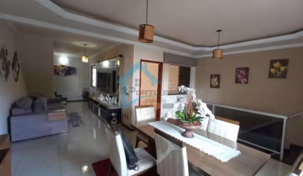 Casa Geminada para Venda em Contagem, Vera Cruz, 3 dormitórios, 1 suíte, 4 banheiros, 3 vagas