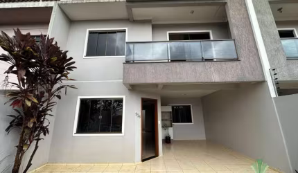 Sobrado com 3 dormitórios para alugar, 111 m² por R$ 3.562,00/mês - Pacaembu - Cascavel/PR