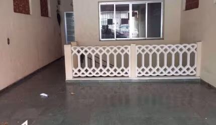 Casa 3 quartos e 2 vagas para locação Bairro Jordanópolis - SBC