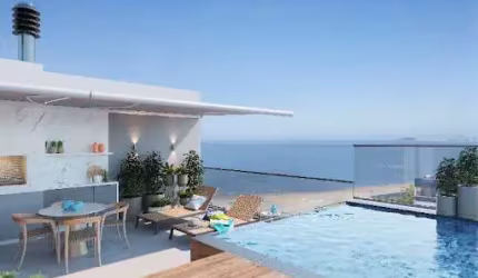 Cobertura com vista para o mar