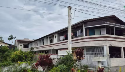 Sobrado à venda em Caiobá - Matinhos/PR