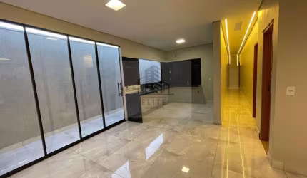 Casa 3 Quartos - QNL 1 - Recém-reformado - Taguatinga Norte