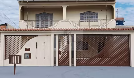 Casa Sobrado Colonial - QNH - Taguatinga Norte