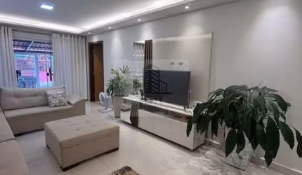 Casa 2 Quartos - Reformada e Moderna - Areal