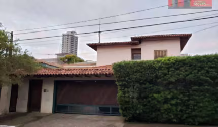 Casa com 4 dormitórios, 4 vagas, 300 m², Rua Montezuma, 32 - Vila Madalena - São Paulo/SP