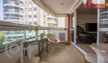 Apartamento em R. Monte Alegre, 1347 - Perdizes, 3 suíte e 4 vagas. Cod.3554