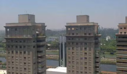 Cobertura em Av. das Nações Unidas, 4797 - Alto de Pinheiros, 4 quartos e 6 vagas